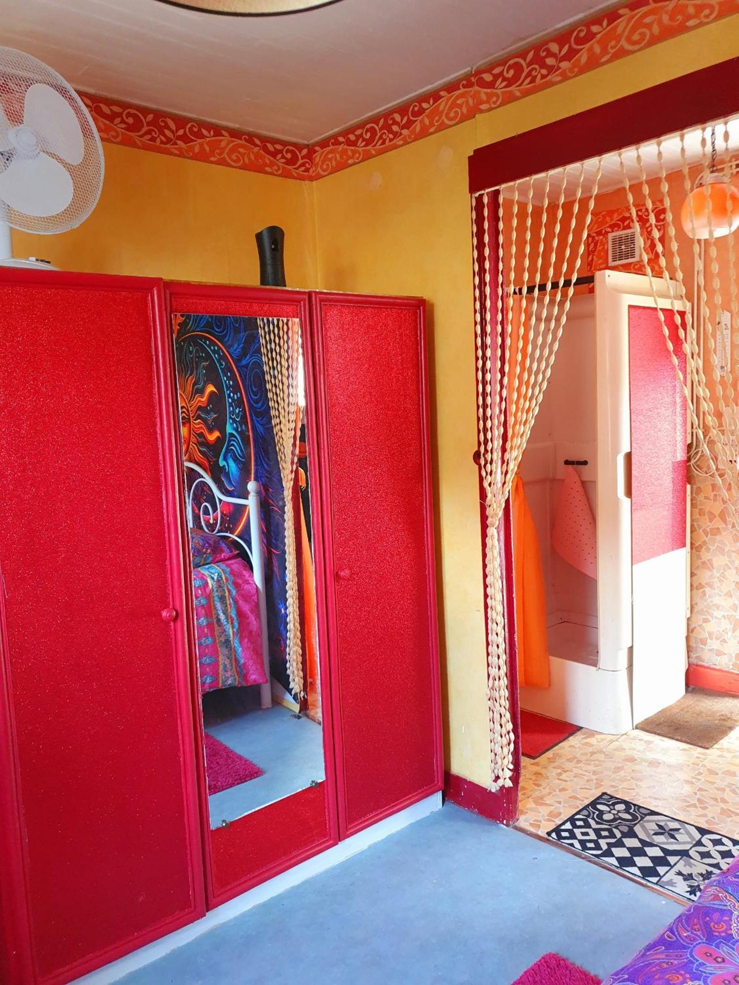 Bed And Breakfast Les Roses Multicolores Du 47 Fumel Dış mekan fotoğraf