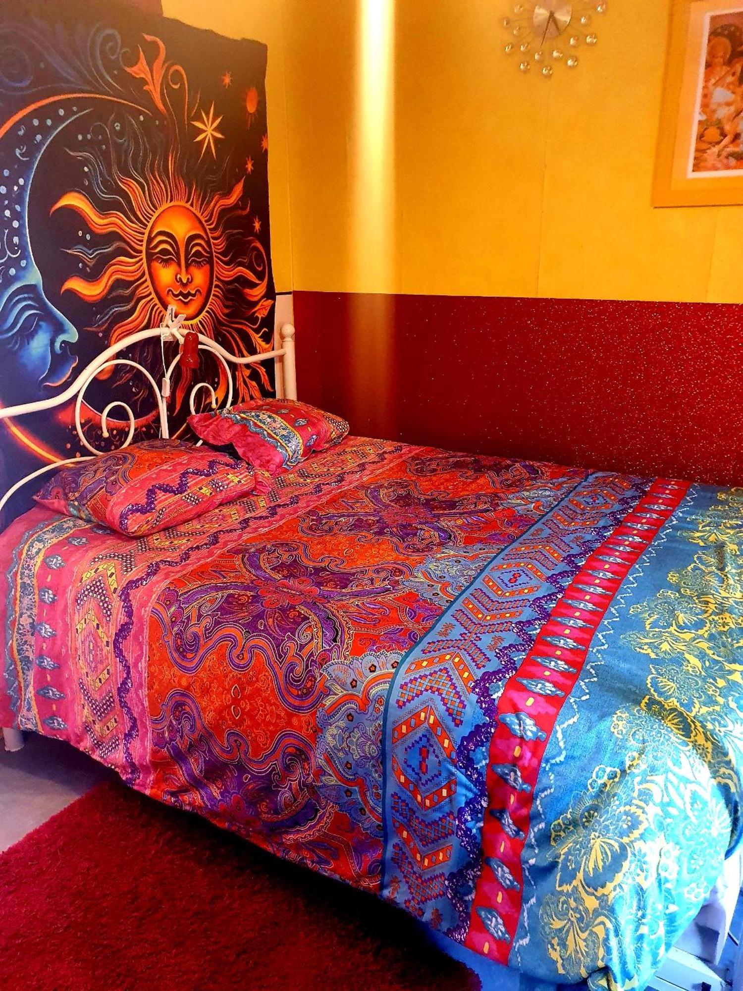 Bed And Breakfast Les Roses Multicolores Du 47 Fumel Dış mekan fotoğraf