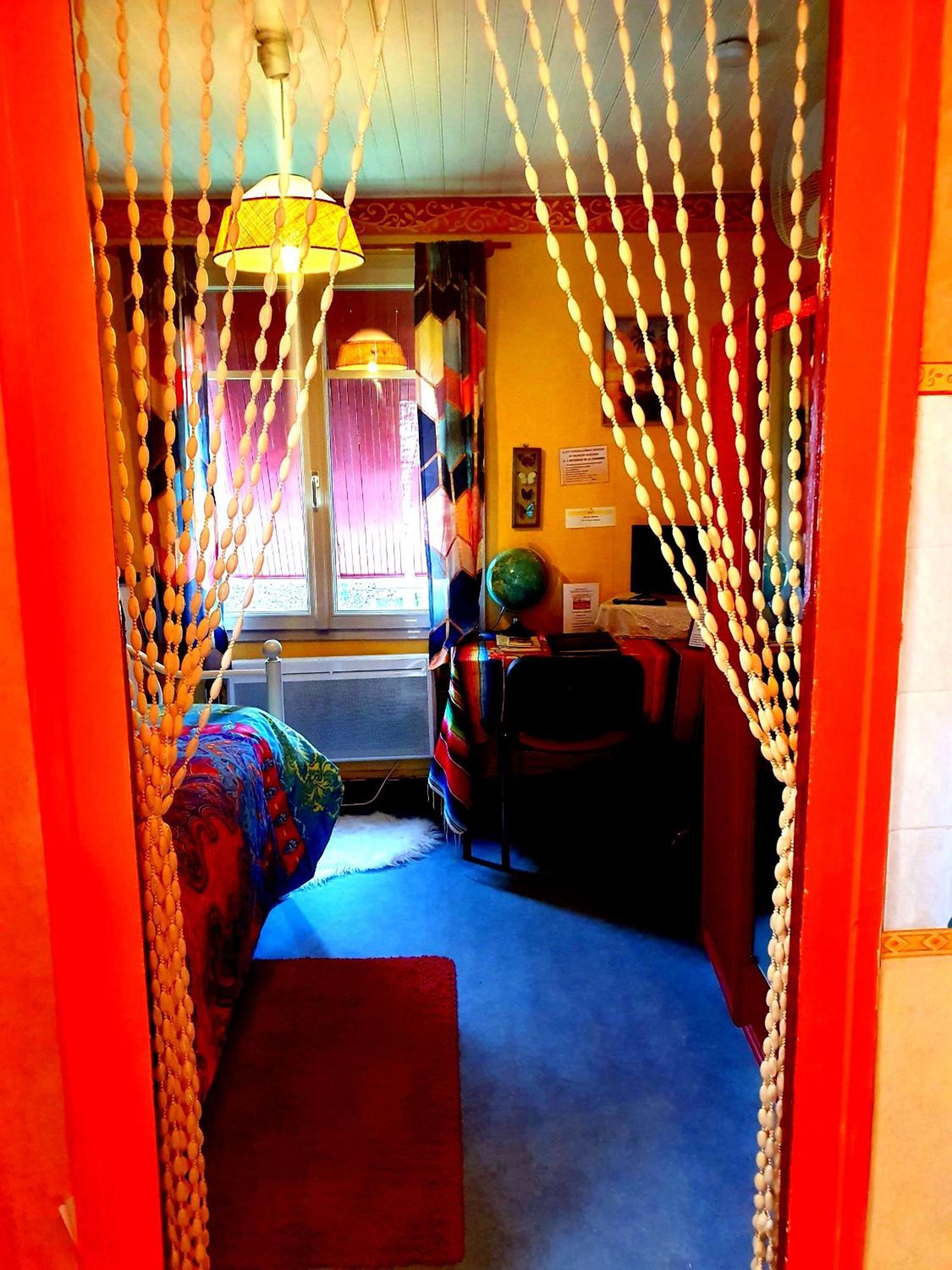 Bed And Breakfast Les Roses Multicolores Du 47 Fumel Dış mekan fotoğraf